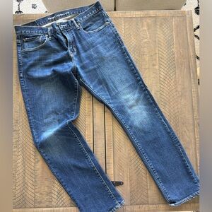 Old Navy Men’s Dark Blue Slim Straight Jeans